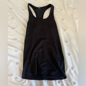 Black Lululemon Swiftly Tech